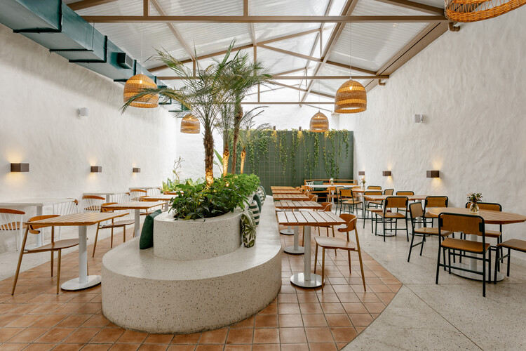 Salvi Café & Cozinha / Felipe Coimbra - Arquitetura Comercial