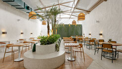 Salvi Café & Cozinha / Felipe Coimbra