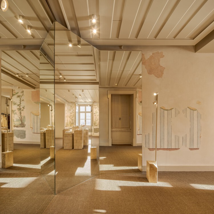 Loja Zara Rossio / Contacto Atlântico - Design De Interiores