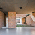 Casa LM / Guido Aybar Maino + Eduardo Dipre Mazza - Imagen 2 de 25