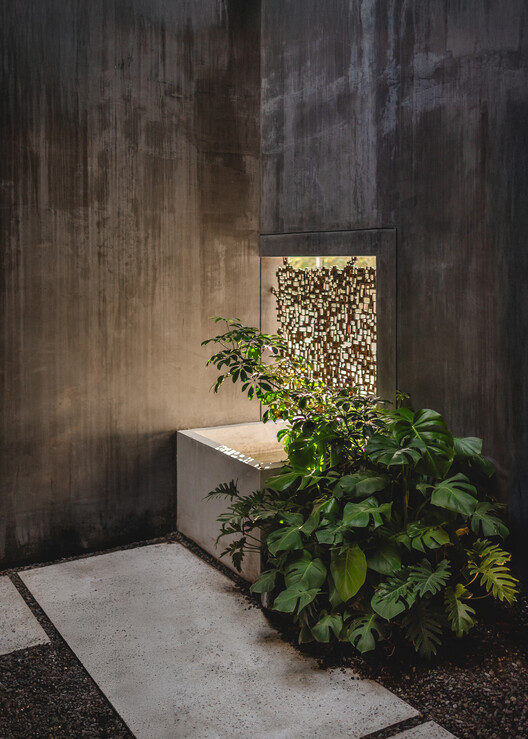 House of Ashes / TACO taller de arquitectura contextual  - Image 15 of 30