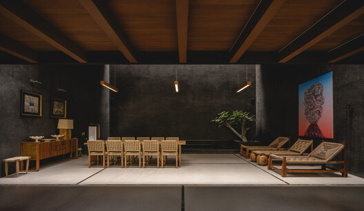 House of Ashes / TACO taller de arquitectura contextual  - Interior Photography, Wood, Table, Lighting, Chair