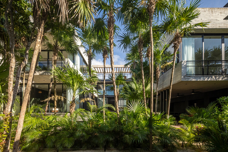 Casa Vihara / Di Frenna Arquitectos - Fotografía exterior, Casas, Jardín, Balcón