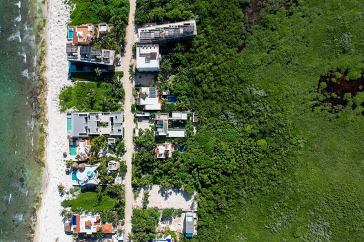 Vihara House / Di Frenna Arquitectos - Image 23 of 31