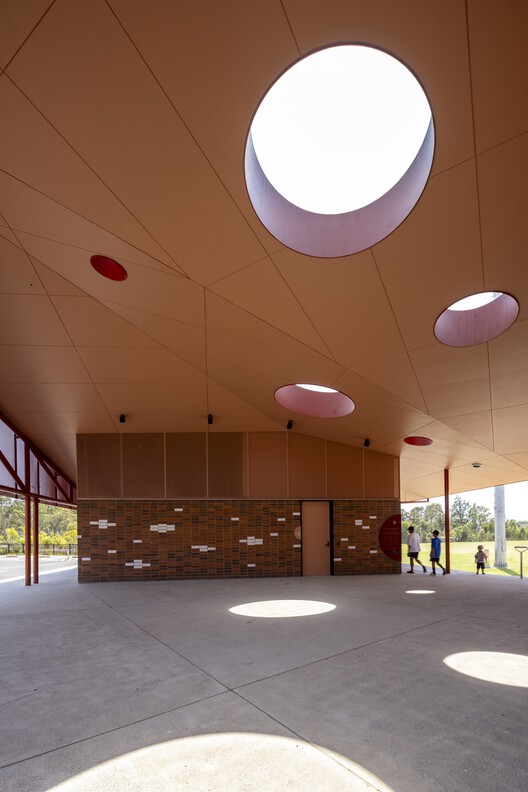 Willowdale Sports Precinct / Sam Crawford Architects - Image 3 of 29