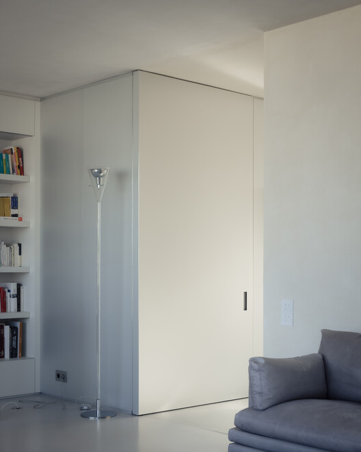 Apartment A / heros - Interior Photography, Wood, Door