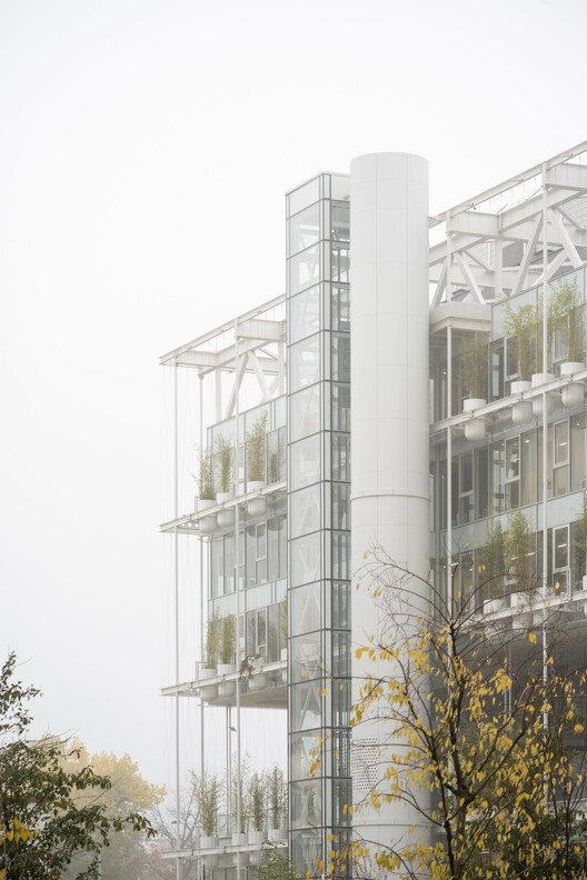 Ložionica Center for Creative Industries and Innovations and the House of e-Government / AKVS architecture - Exterior Photography, Glass