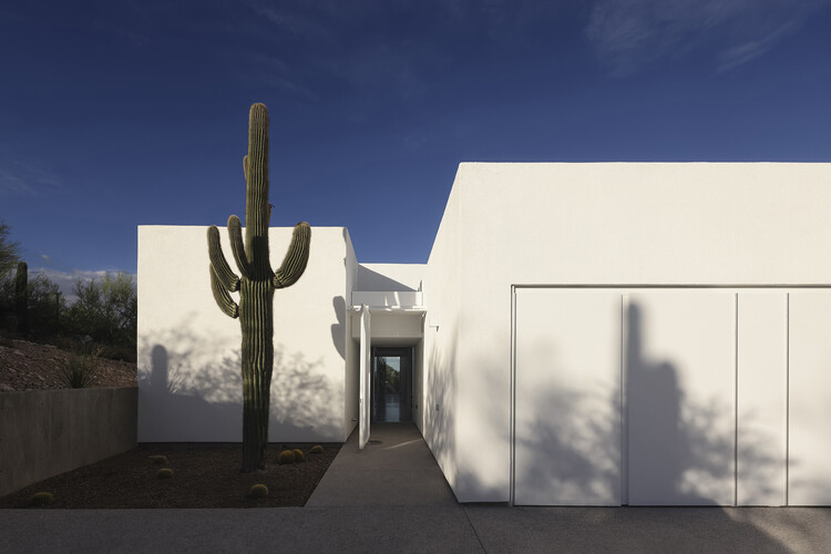 Real House / HK Associates Inc - Houses