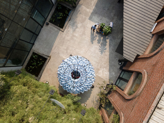 Unbearable Lightness of Being Installation / Saiqa Iqbal Meghna and Suvro Sovon Chowdhury - Interior Photography