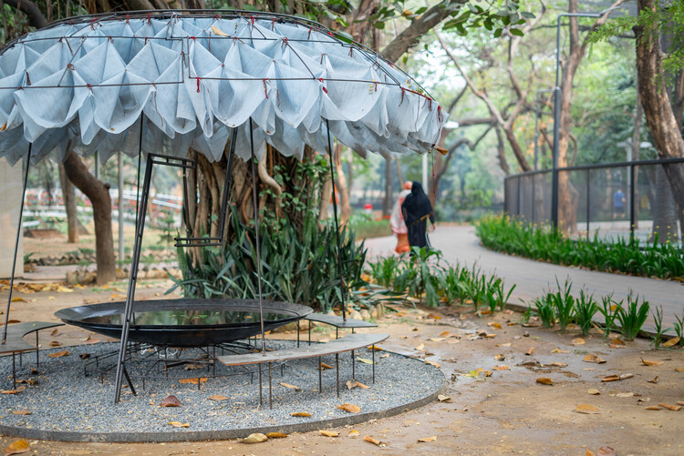 Unbearable Lightness of Being Installation / Saiqa Iqbal Meghna and Suvro Sovon Chowdhury - Exterior Photography, Garden