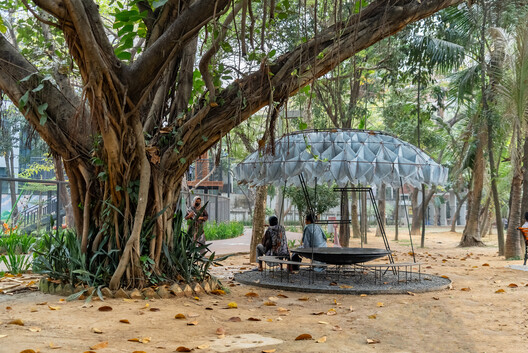 Unbearable Lightness of Being Installation / Saiqa Iqbal Meghna and Suvro Sovon Chowdhury