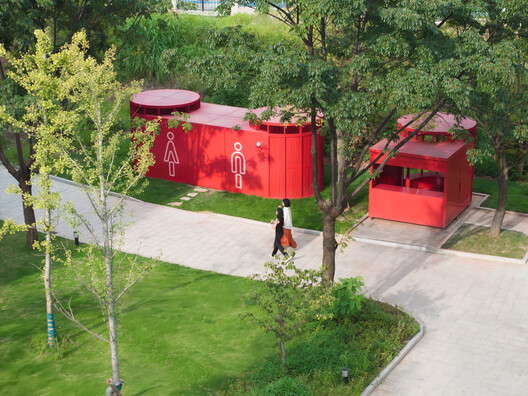 Youth Commons / Studio RE+N - Image 16 of 39