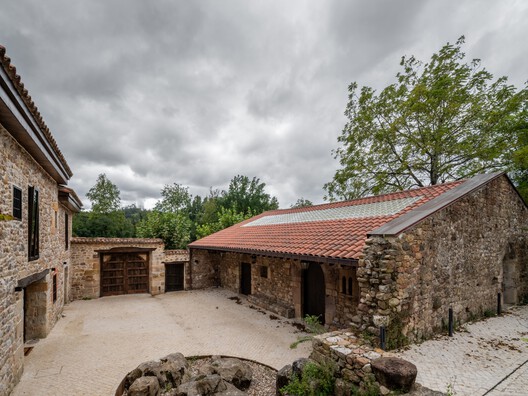 Tiled Sky Pavilion / Héctor Navarro + ARKHITEKTON + Rodia Valladares + Ana María Flor Tiled Sky Pavilion / Héctor Navarro + ARKHITEKTON + Rodia Valladares + Ana María Flor - Exterior Photography