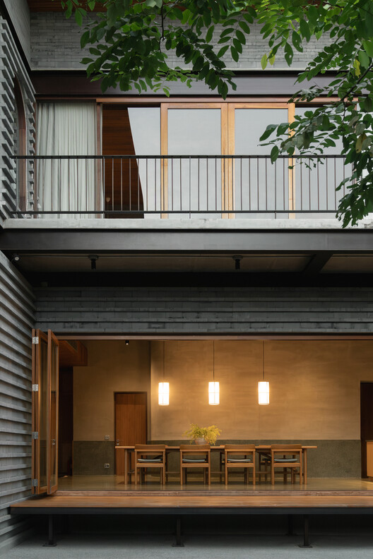 H168 House / Only Human - Image 4 of 25