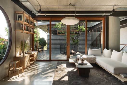 H168 House / Only Human - Interior Photography, Living Room, Wood, Lighting