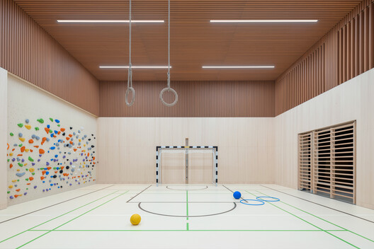 Education Center Kössen / Pedevilla Architects - Interior Photography, Wood