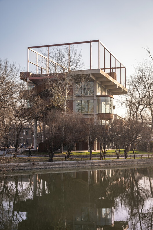 Jinyi Landmark / CM Design Jinyi Landmark / CM Design - Exterior Photography, Balcony