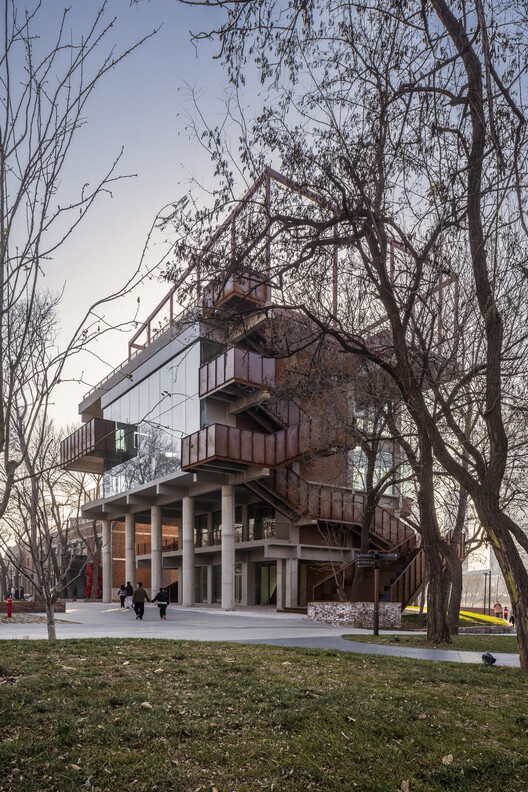 Jinyi Landmark / CM Design Jinyi Landmark / CM Design - Exterior Photography