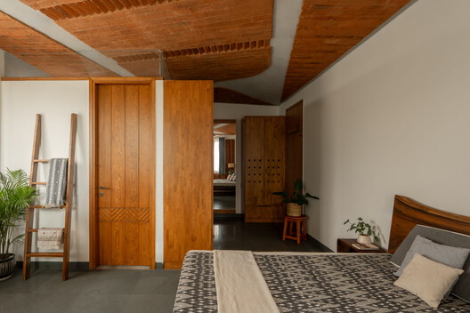 Taliru House / Wright Inspires Taliru House / Wright Inspires - Interior Photography, Bedroom, Wood, Lighting, Table, Chair, Beam