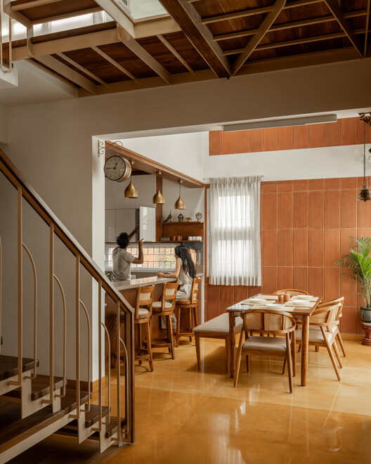 Taliru House / Wright Inspires Taliru House / Wright Inspires - Interior Photography, Dining room, Wood, Table, Lighting, Chair