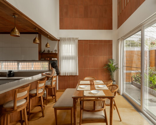 Taliru House / Wright Inspires Taliru House / Wright Inspires - Interior Photography, Dining room, Wood, Kitchen, Countertop, Lighting, Chair