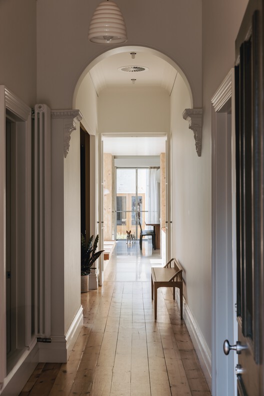 House in the City / James Allen Architect - Image 21 of 28