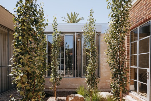 House in the City / James Allen Architect - Image 25 of 28