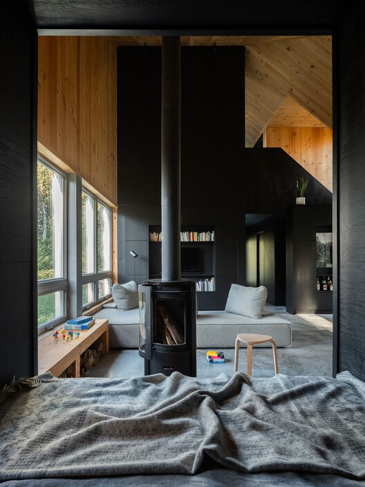 Scotch Chalet / CARTA. Architecte + Designer - Interior Photography, Wood, Chair, Beam