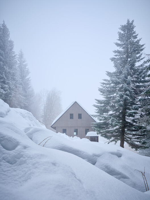 Na Kukačkách Mountain Chalet / Edit! architects - Exterior Photography