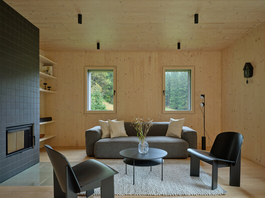 Na Kukačkách Mountain Chalet / Edit! architects - Interior Photography, Living Room, Wood, Table, Chair