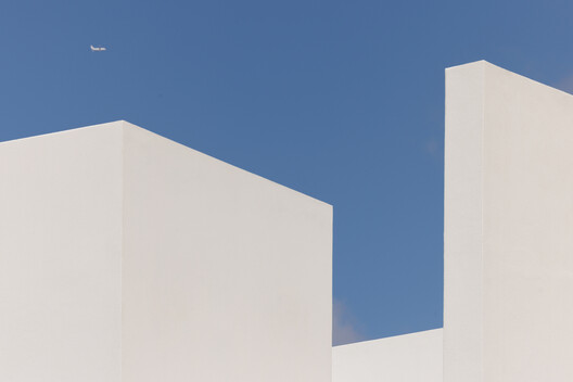 PCG House / Visioarq Arquitectos - Image 11 of 28