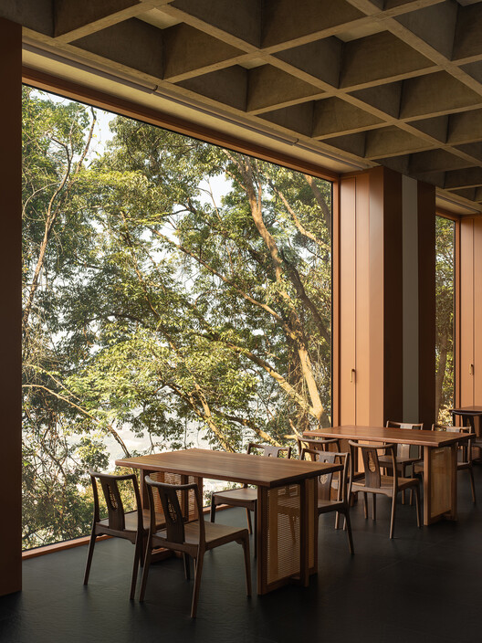Qing Shui Meditation Retreat Center / RESP Studio Qing Shui Meditation Retreat Center / RESP Studio - Interior Photography, Dining room, Wood