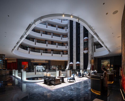 Dusit Le Palais Tu Hoa Hotel	 / Baumschlager Eberle Architekten - Image 8 of 15