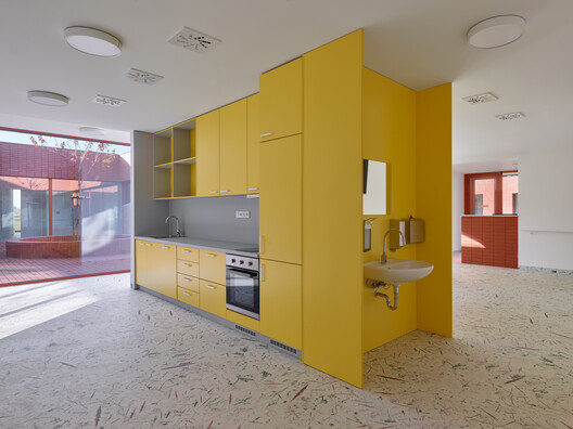 Senior Citizens' Home in Nový Bydžov  / Architektura - Image 11 of 26