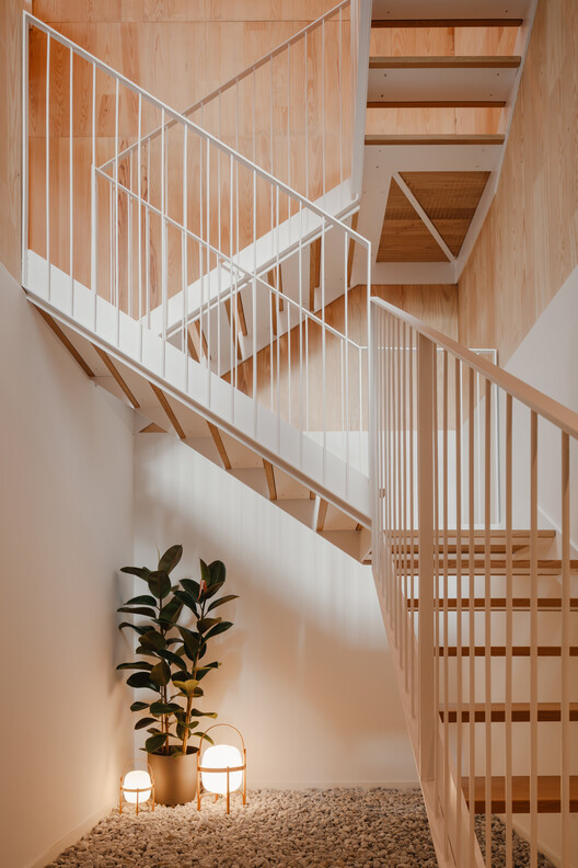IB House / BAT Bilbao Architecture Team - Interior Photography, Stairs, Wood, Handrail