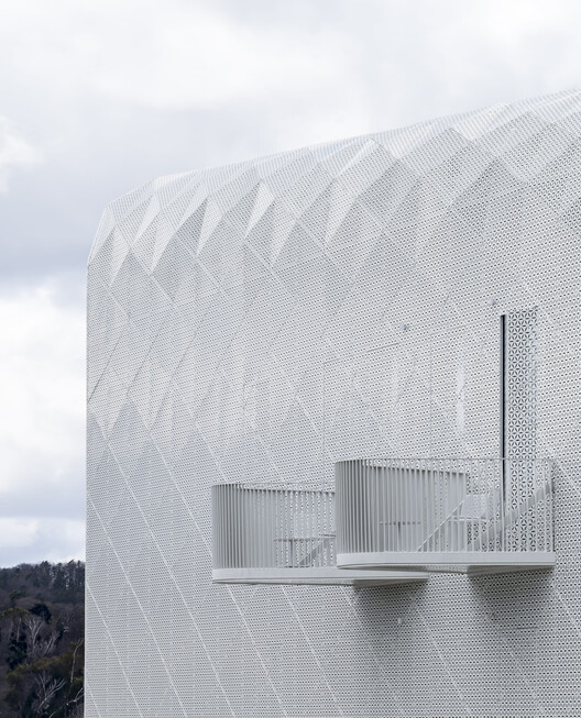 Wave 4 & 5 - ECR Health Care Complex / FAAB - Exterior Photography