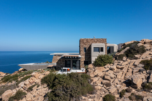 Toward the Sun Summerhouse / Tassos Biris - Sofia Tsiraki & Associate Architects - Image 7 of 39