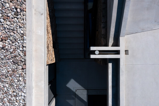 Toward the Sun Summerhouse / Tassos Biris - Sofia Tsiraki & Associate Architects - Image 23 of 39