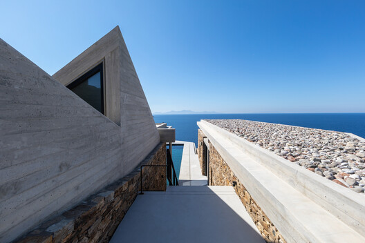 Toward the Sun Summerhouse / Tassos Biris - Sofia Tsiraki & Associate Architects - Exterior Photography, Coast