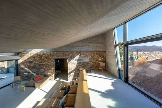 Toward the Sun Summerhouse / Tassos Biris - Sofia Tsiraki & Associate Architects - Interior Photography