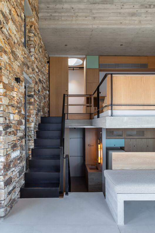 Toward the Sun Summerhouse / Tassos Biris - Sofia Tsiraki & Associate Architects - Image 15 of 39