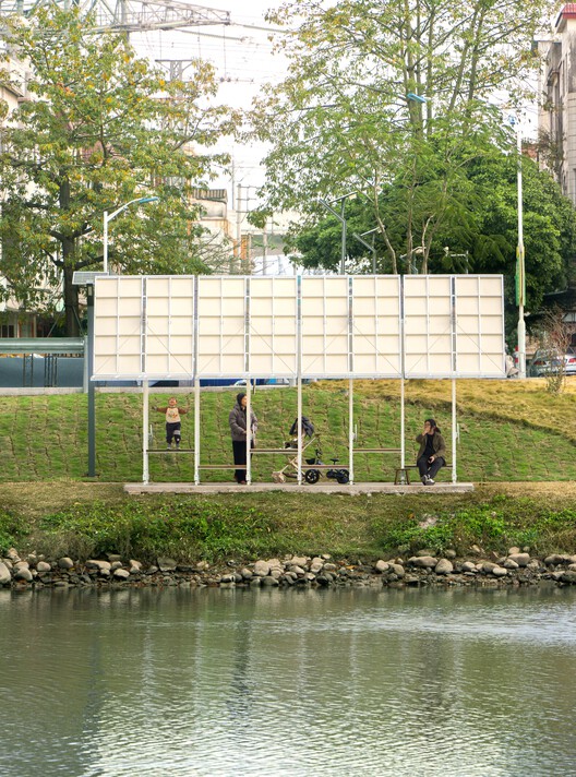 Flipmod / Ambit Narrative Design (AND) - Fotografía de exteriores