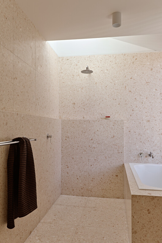 Henville Street House  / Philip Stejskal Architecture - Interior Photography, Bathroom