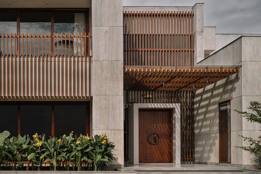 PBR House / Studio Saransh - Interior Photography, Balcony