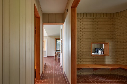 Le Grand Bercail House / L. McComber  - Interior Photography, Wood