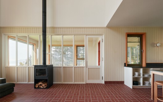 Le Grand Bercail House / L. McComber  - Interior Photography, Wood