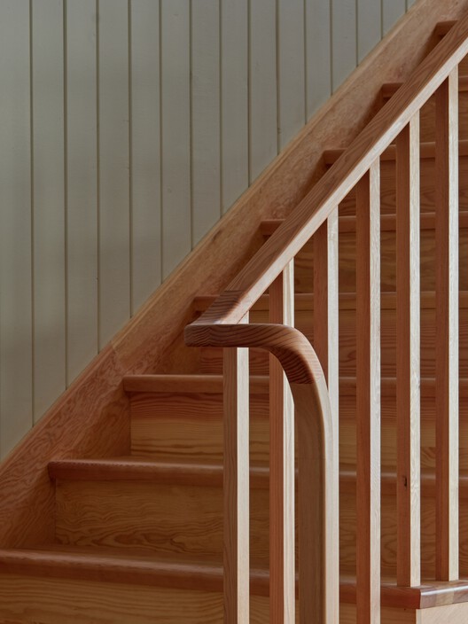 Le Grand Bercail House / L. McComber  - Image 9 of 31