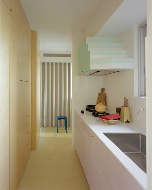 L’appartement Hu / OUJ L’appartement Hu / OUJ - Interior Photography, Wood, Lighting, Countertop, Kitchen