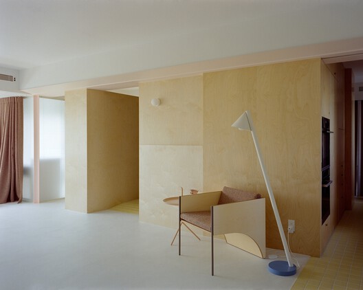 L’appartement Hu / OUJ