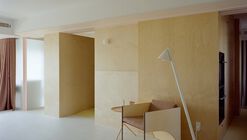 Apartamento Hu / OUJ